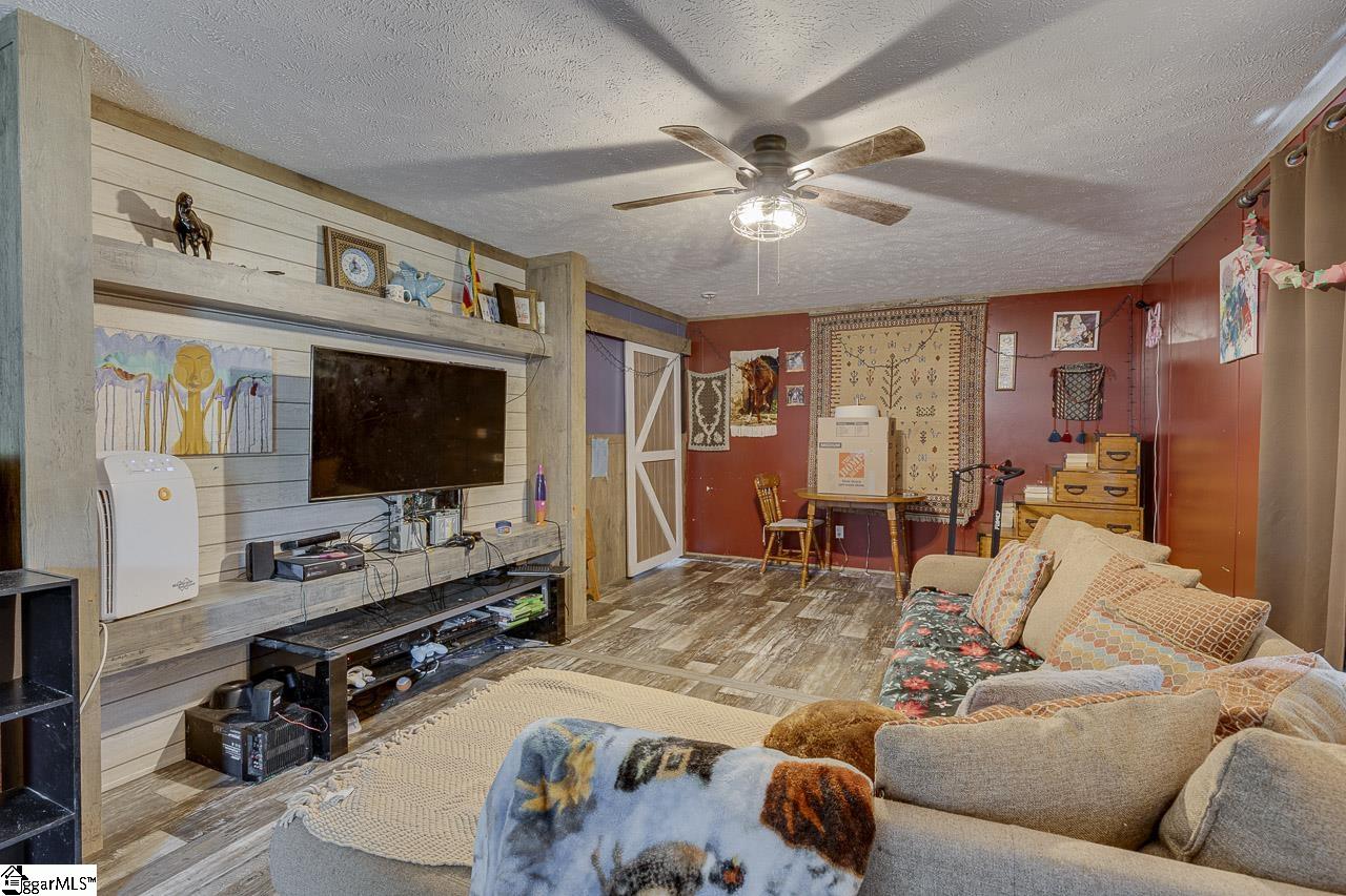 230 Spring Street Enoree, SC 29335 - Photo 18 of 42