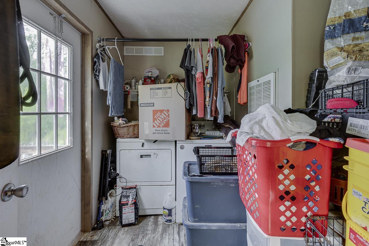 230 Spring Street Enoree, SC 29335 - Photo 28 of 42