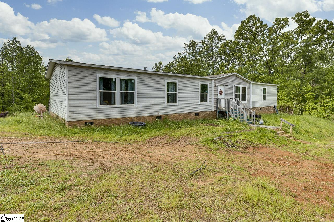 230 Spring Street Enoree, SC 29335 - Photo 4 of 42