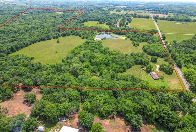$1,950,000 | 14913 Outer Belt Extension, Lone Jack, MO 64070