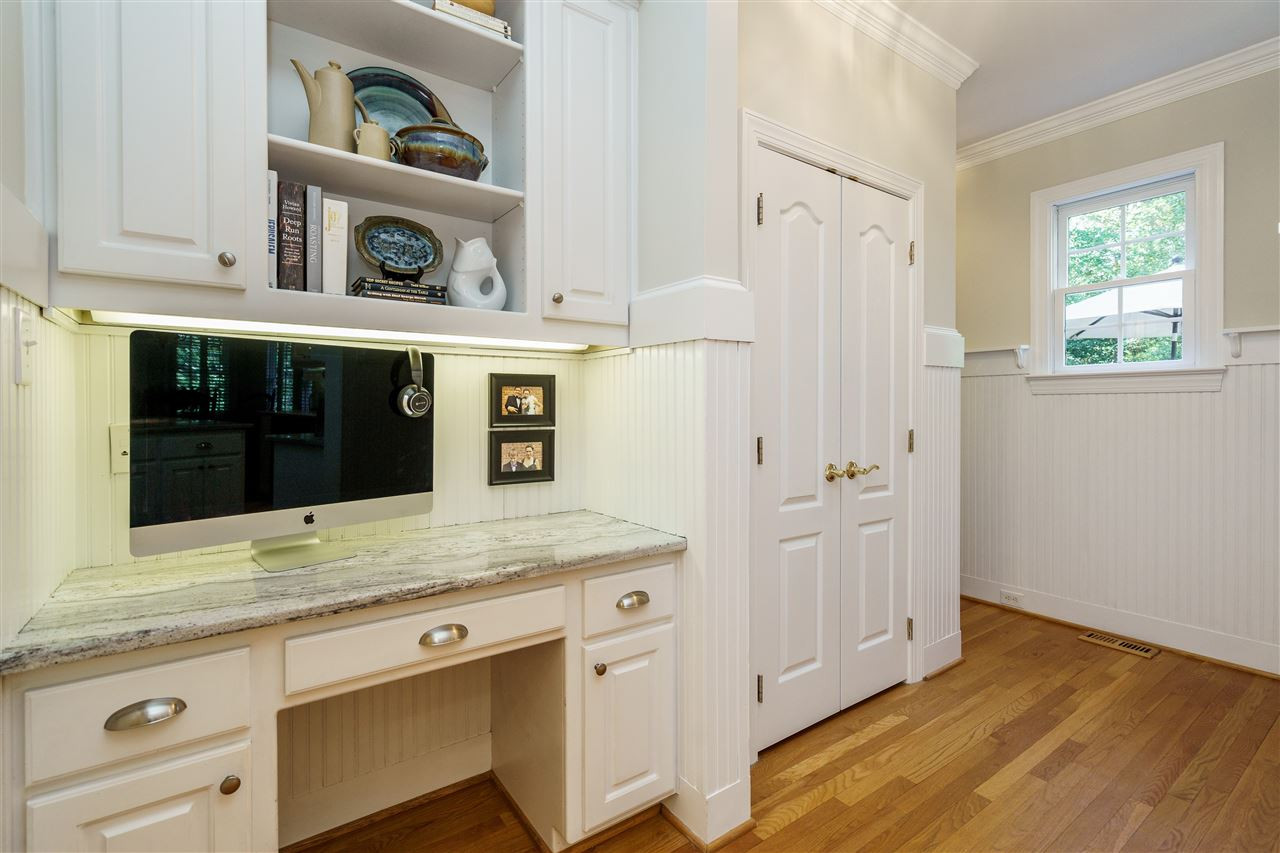 7037 Trenton Ridge Court Raleigh, NC 27613 - Photo 10 of 25 Kitchen Nook