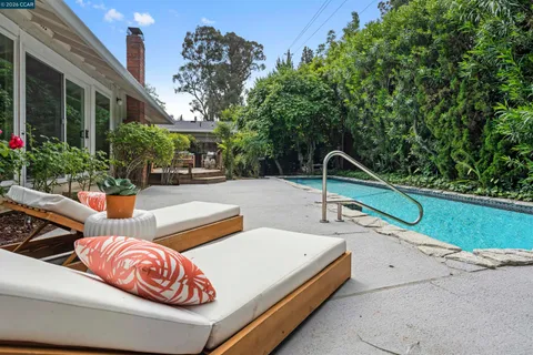 $1,349,000 | 3016 Stinson Circle, Walnut Creek, CA 94598