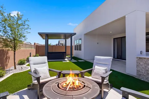 a view of outdoor space