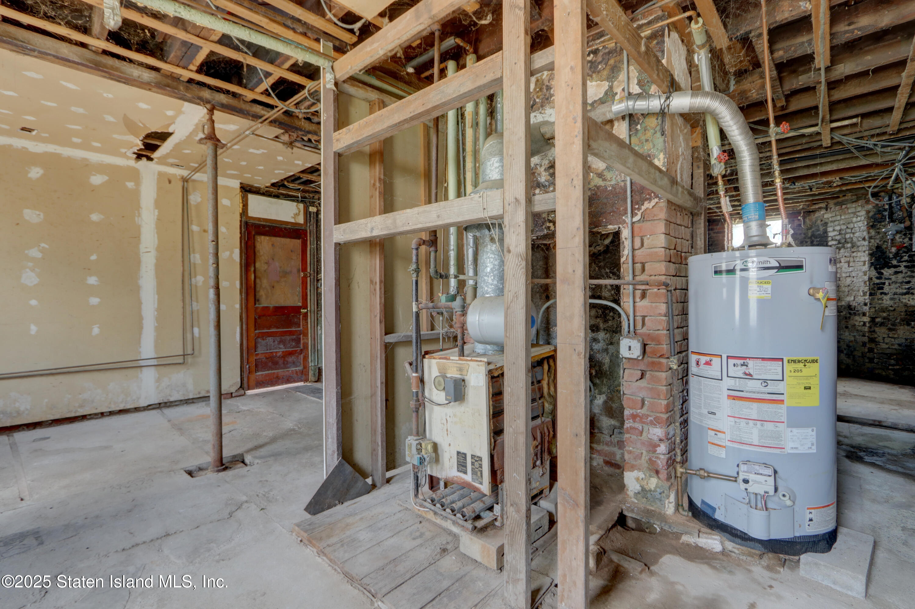 161 Wright Street Staten Island, NY 10304 - Photo 16 of 16 IMG_17