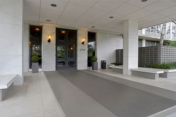 $2,850 | 2701 Westheimer Road, Unit 9E, Houston, TX 77098