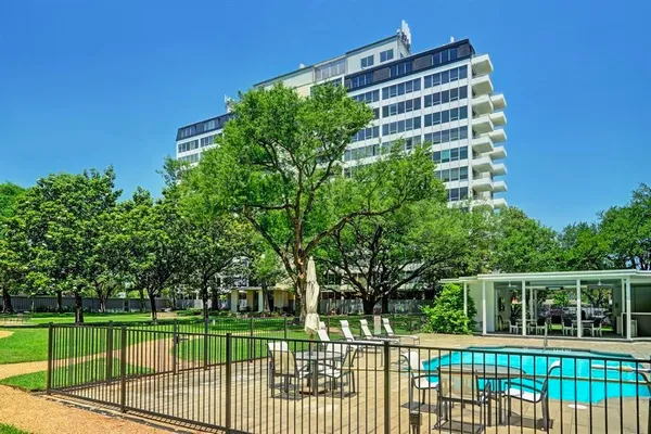 $2,850 | 2701 Westheimer Road, Unit 9E, Houston, TX 77098