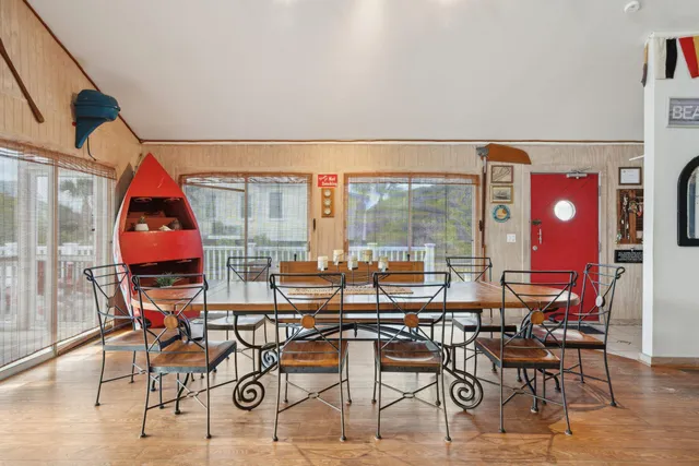 $1,525,000 | 904 East Arctic Avenue, Folly Beach, SC 29439