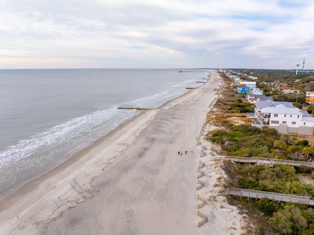 $1,525,000 | 904 East Arctic Avenue, Folly Beach, SC 29439