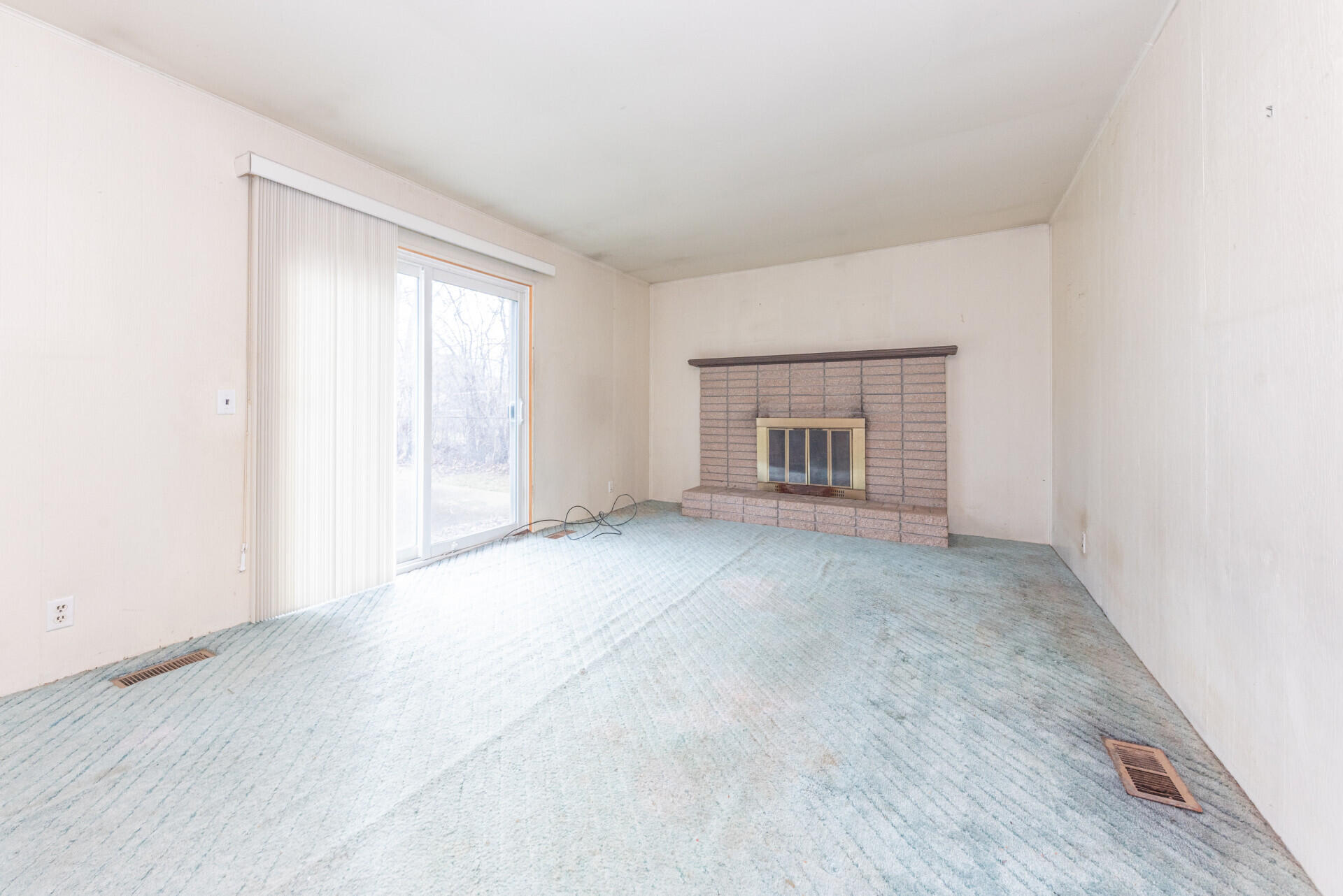 2053 Brookfield Street Canton, MI 48188 - Photo 17 of 24 021_16