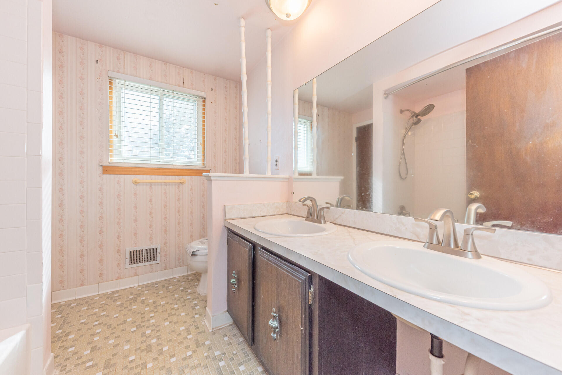 2053 Brookfield Street Canton, MI 48188 - Photo 22 of 24 024_19