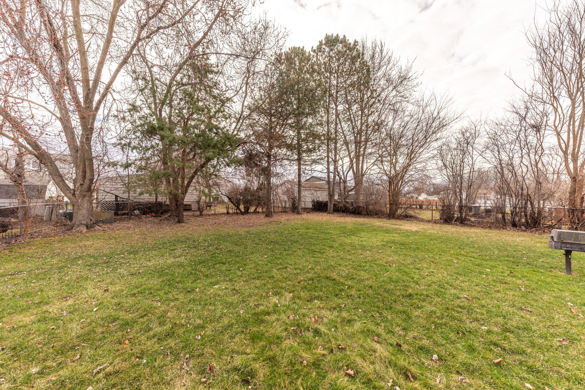 2053 Brookfield Street Canton, MI 48188 - Photo 5 of 24 008_35