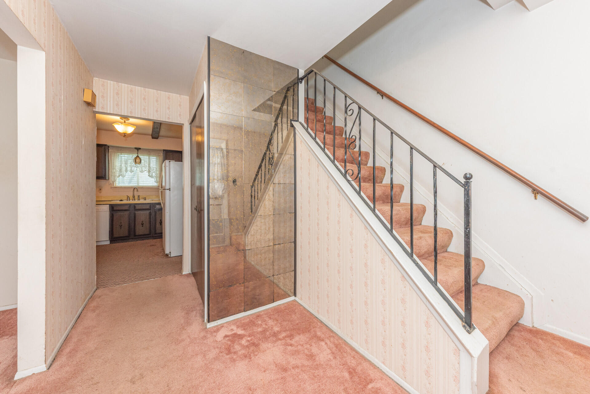 2053 Brookfield Street Canton, MI 48188 - Photo 7 of 24 010_4