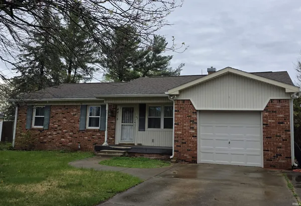 $219,900 | 4418 Kensington Drive, Logansport, IN 46947