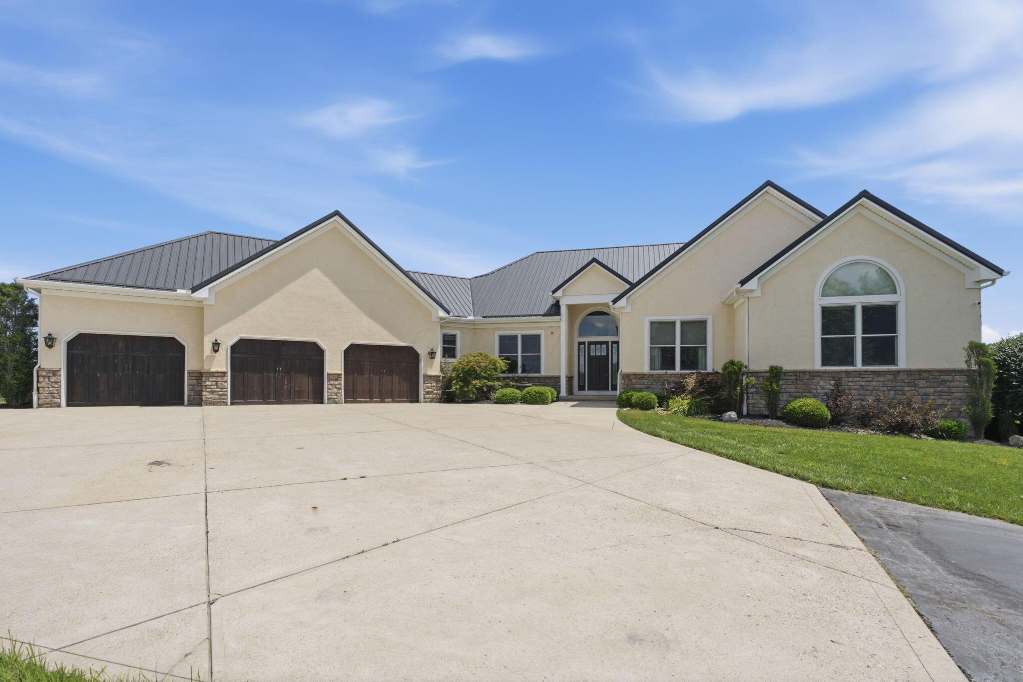 13912 Nickel Plate Road Logan, OH 43138 - Photo 7 of 80 1-web-or-mls-001