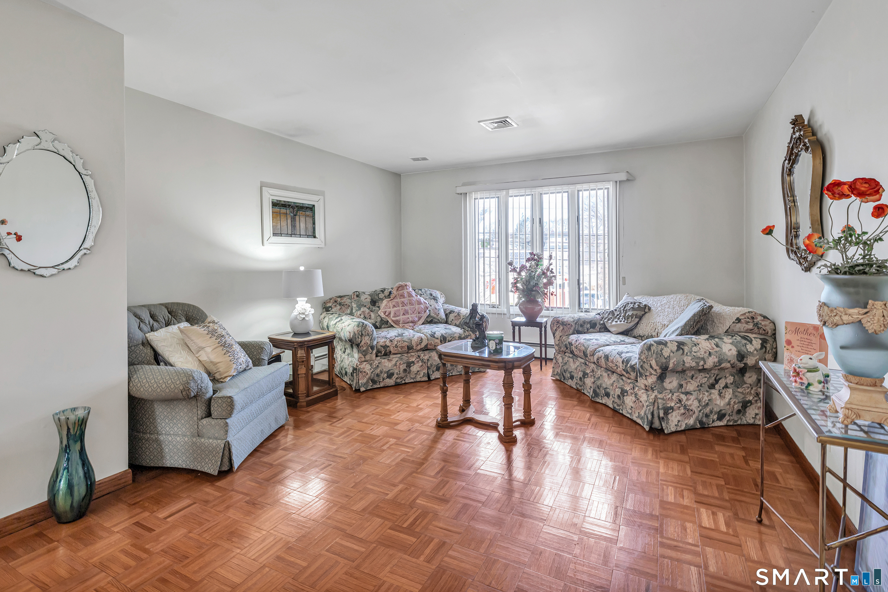 669 Queen Street Bridgeport, CT 06606 - Photo 12 of 40