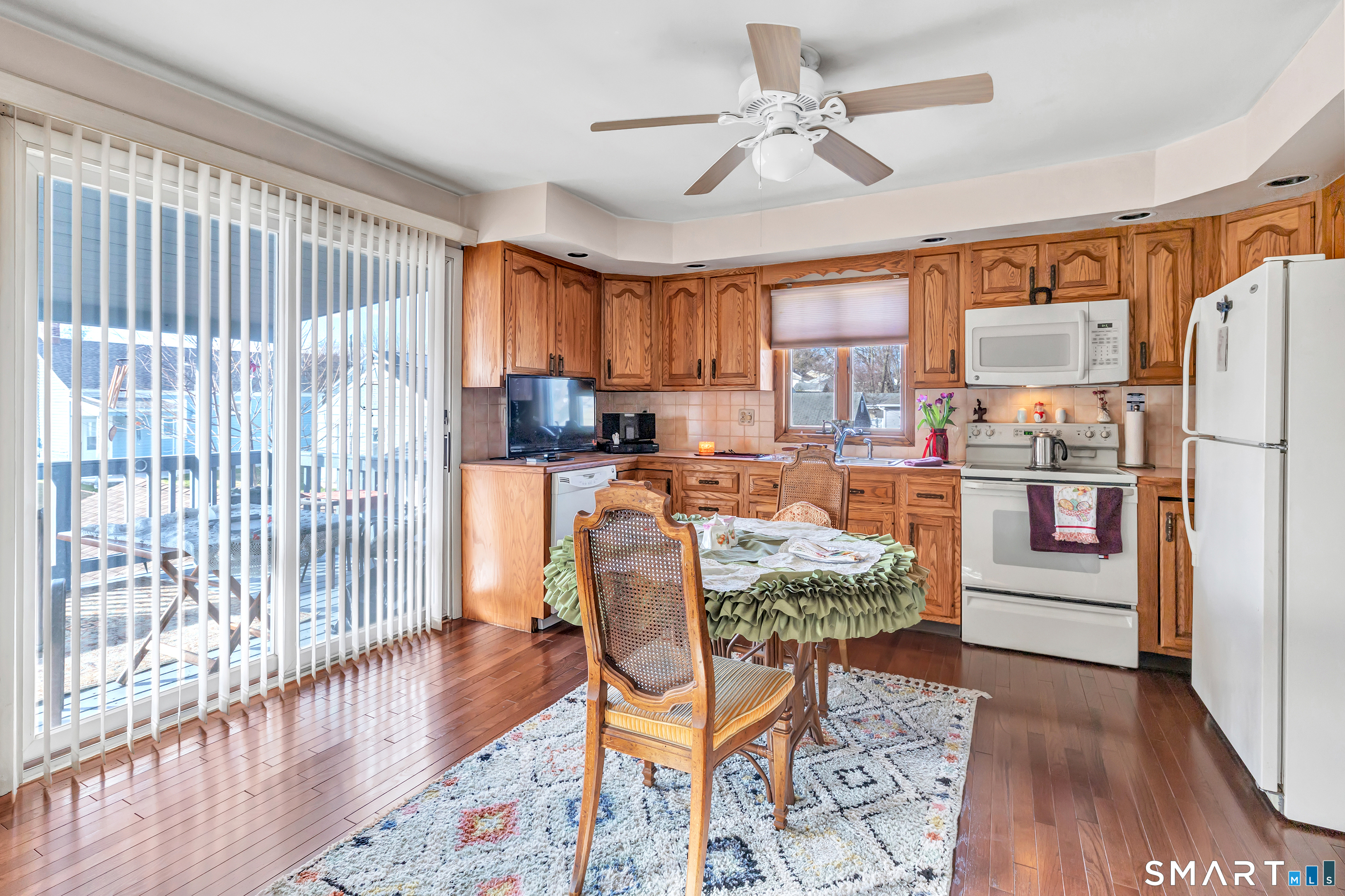 669 Queen Street Bridgeport, CT 06606 - Photo 18 of 40