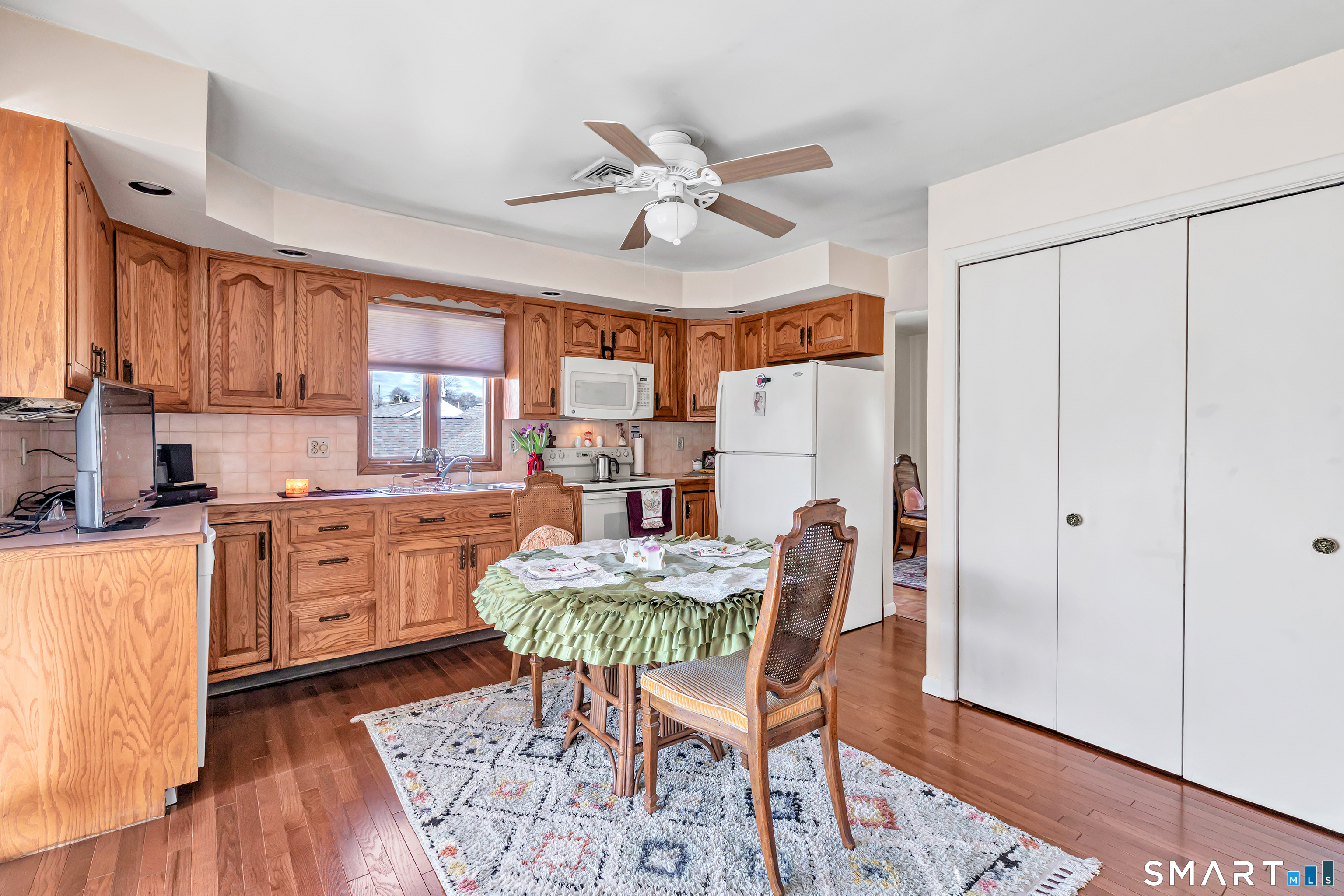 669 Queen Street Bridgeport, CT 06606 - Photo 19 of 40