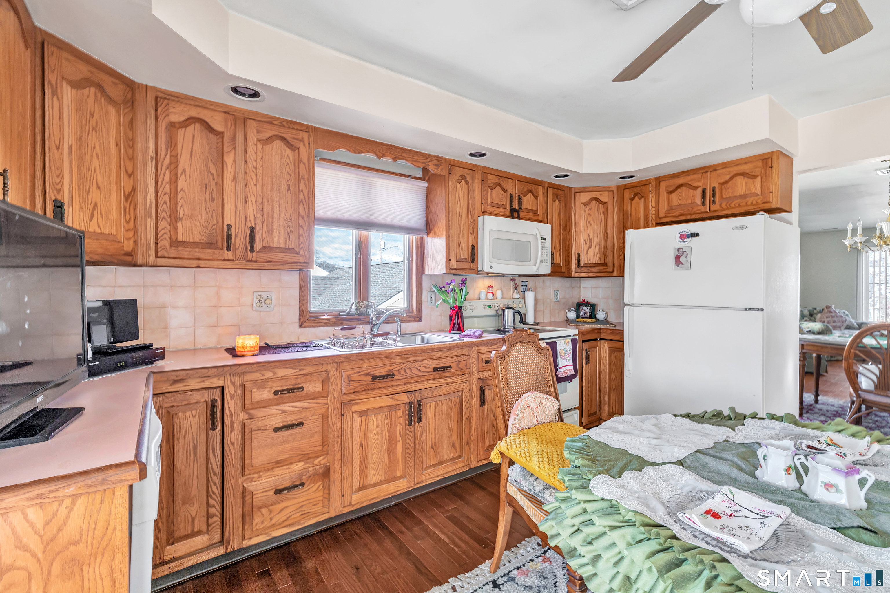 669 Queen Street Bridgeport, CT 06606 - Photo 20 of 40