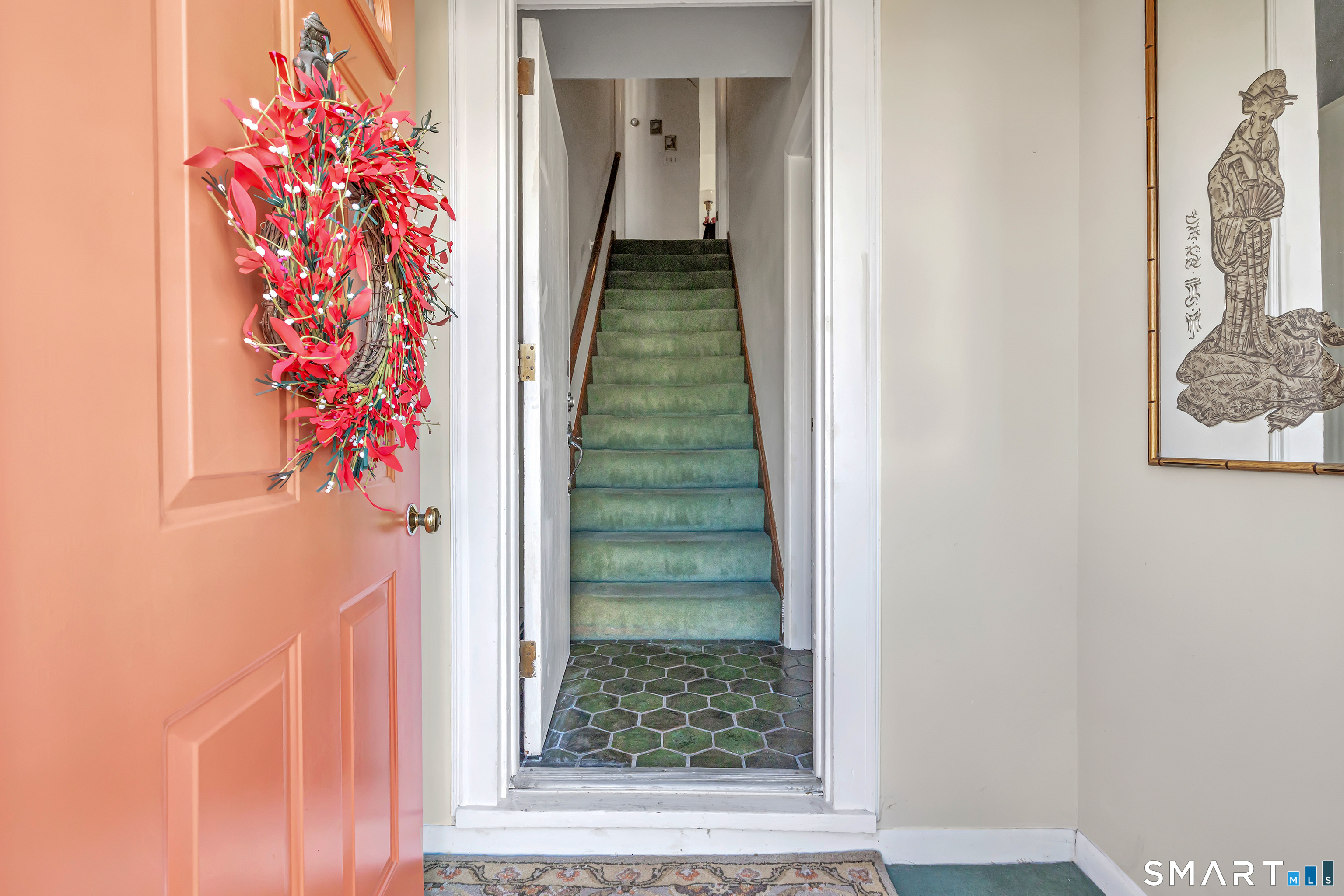 669 Queen Street Bridgeport, CT 06606 - Photo 2 of 40