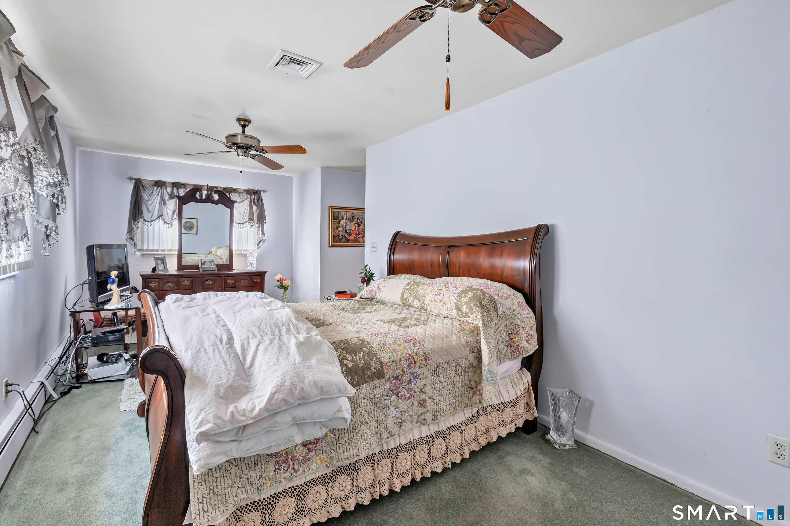 669 Queen Street Bridgeport, CT 06606 - Photo 26 of 40