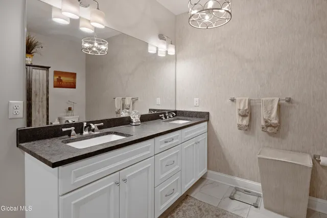 $1,400,000 | 46 Union Avenue, Unit 303, Saratoga Springs, NY 12866