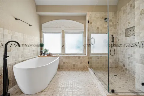 $1,200,000 | 6302 River Pl Boulevard, Austin, TX 78730