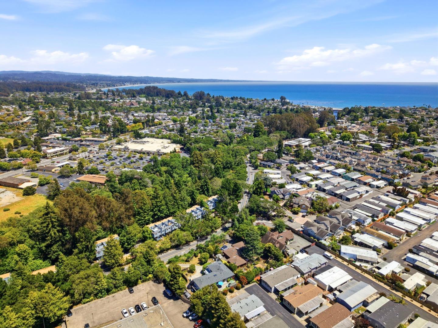 2052 Wharf Road Capitola, CA 95010 - Photo 47 of 48