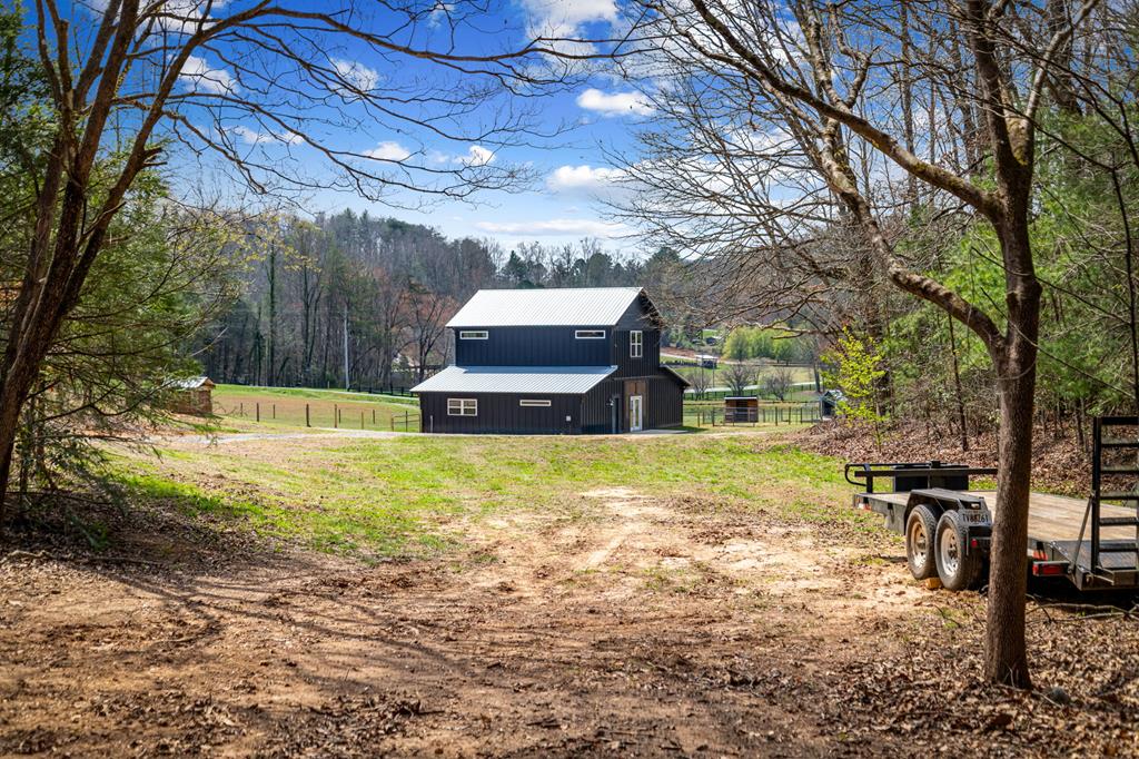 2954 Sugar Creek Road Blue Ridge, GA 30513 - Photo 16 of 89