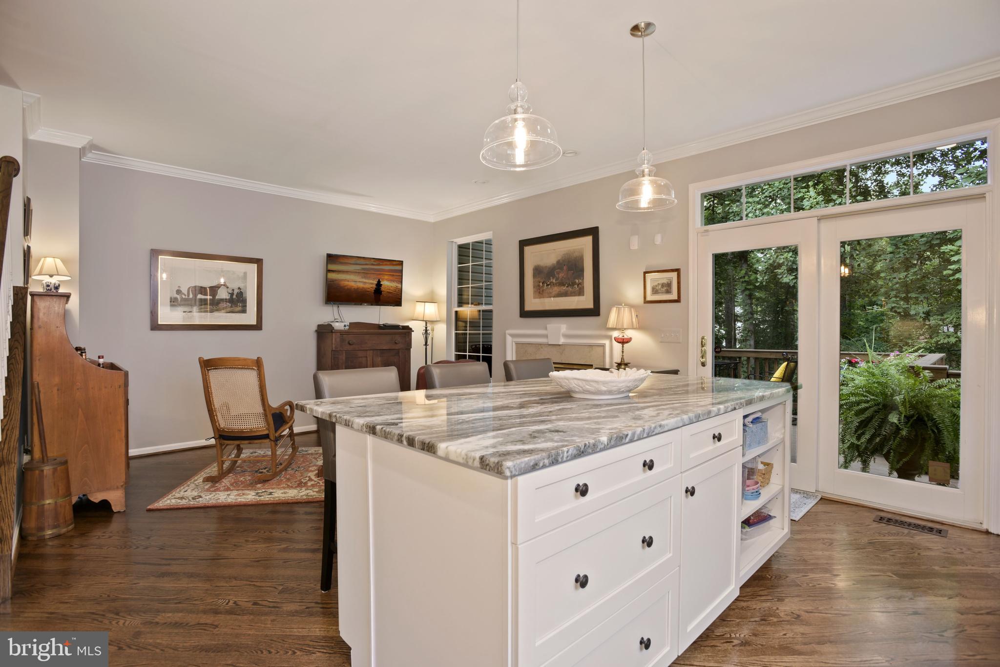 1215 Wild Hawthorn Way Reston, VA 20194 - Photo 11 of 34 Island