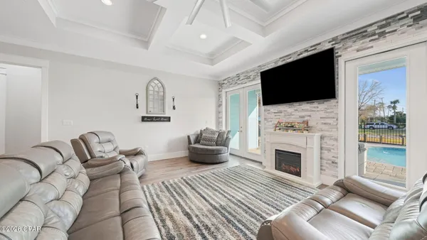 $1,250,000 | 7127 Dolphin Bay Boulevard, Panama City Beach, FL 32407