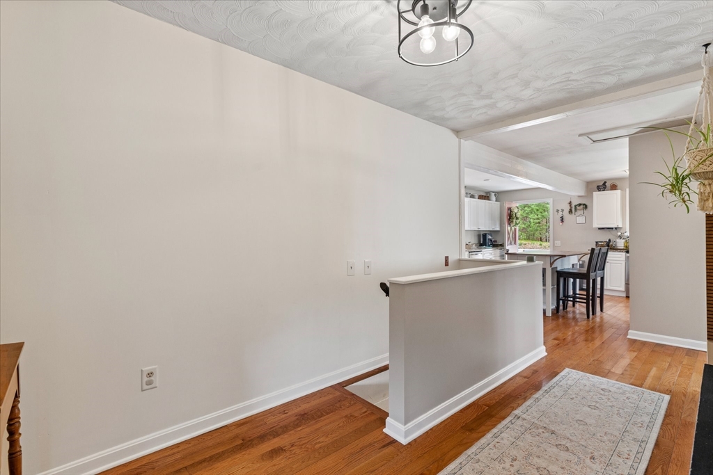 23 Marlboro Road Berlin, MA 01503 - Photo 16 of 39