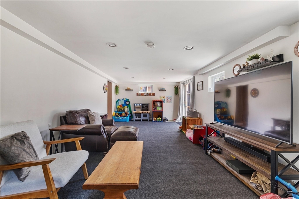 23 Marlboro Road Berlin, MA 01503 - Photo 32 of 39
