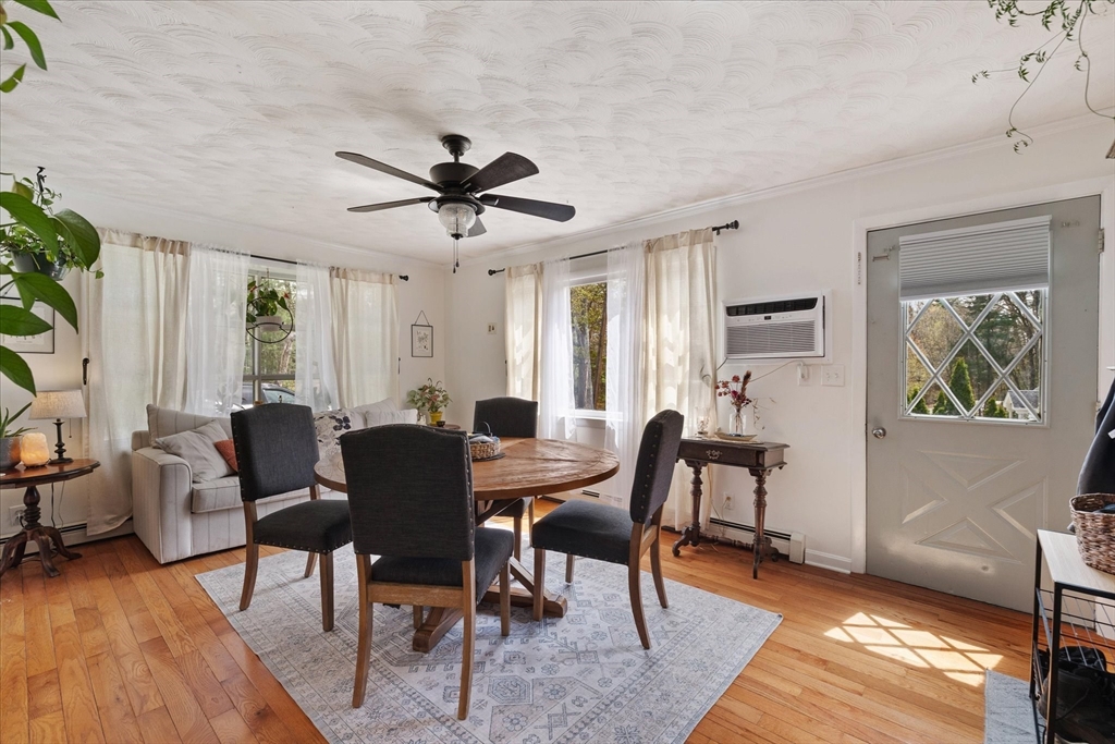 23 Marlboro Road Berlin, MA 01503 - Photo 9 of 39