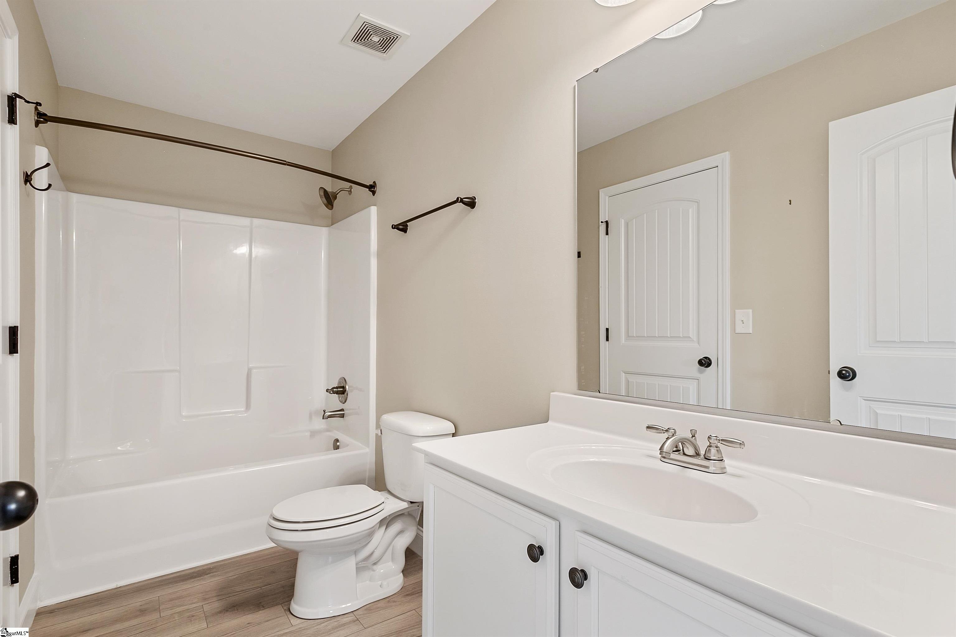112 Jones Kelley Road Travelers Rest, SC 29690 - Photo 8 of 31 Gallery Image 8