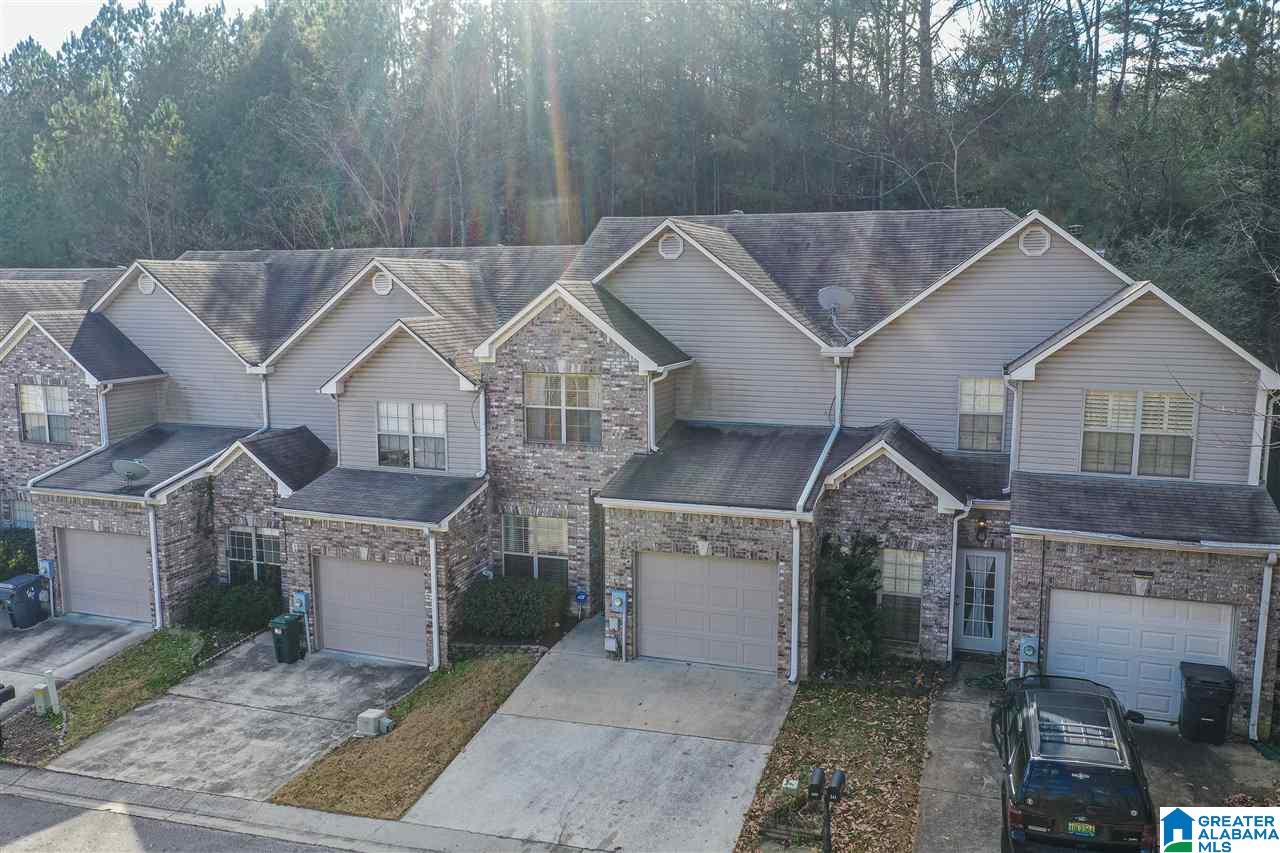 545 Hackberry Ridge Trace Birmingham, AL 35226 - Photo 4 of 30