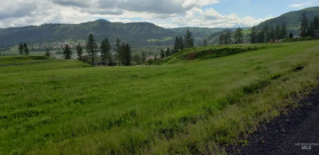 $135,000 | Tbd River Vw Drive, Kamiah, ID 83536