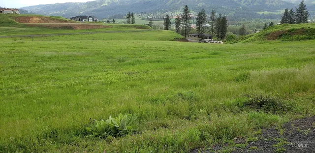 $135,000 | Tbd River Vw Drive, Kamiah, ID 83536