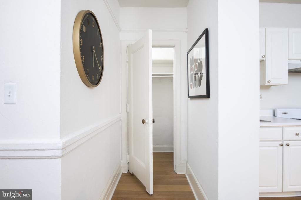 1229 Chestnut Street, Unit 1517 Philadelphia, PA 19107 - Photo 14 of 19