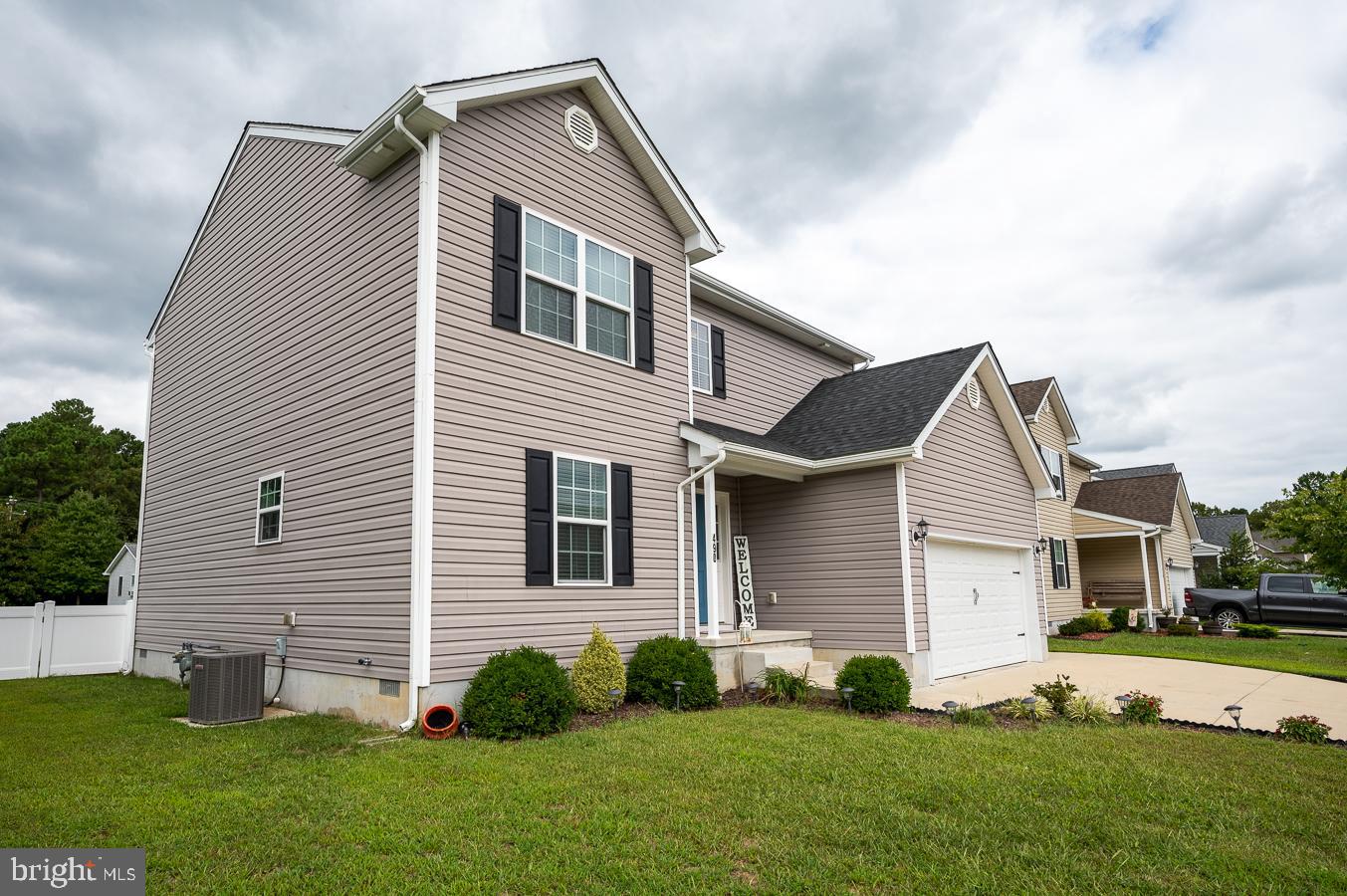 490 Sweeping Mist Circle Frederica, DE 19946 - Photo 2 of 29