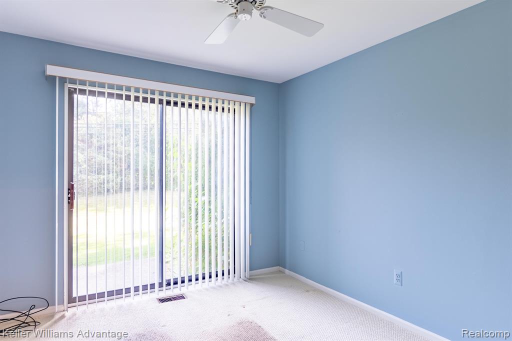 27730 Evergreen Road Lathrup Village, MI 48076 - Photo 19 of 31