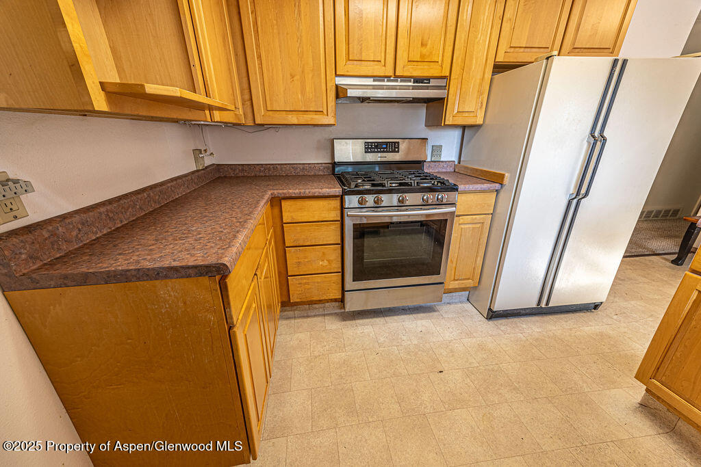 558 Steele Street Craig, CO 81625 - Photo 12 of 53 558Steele-33