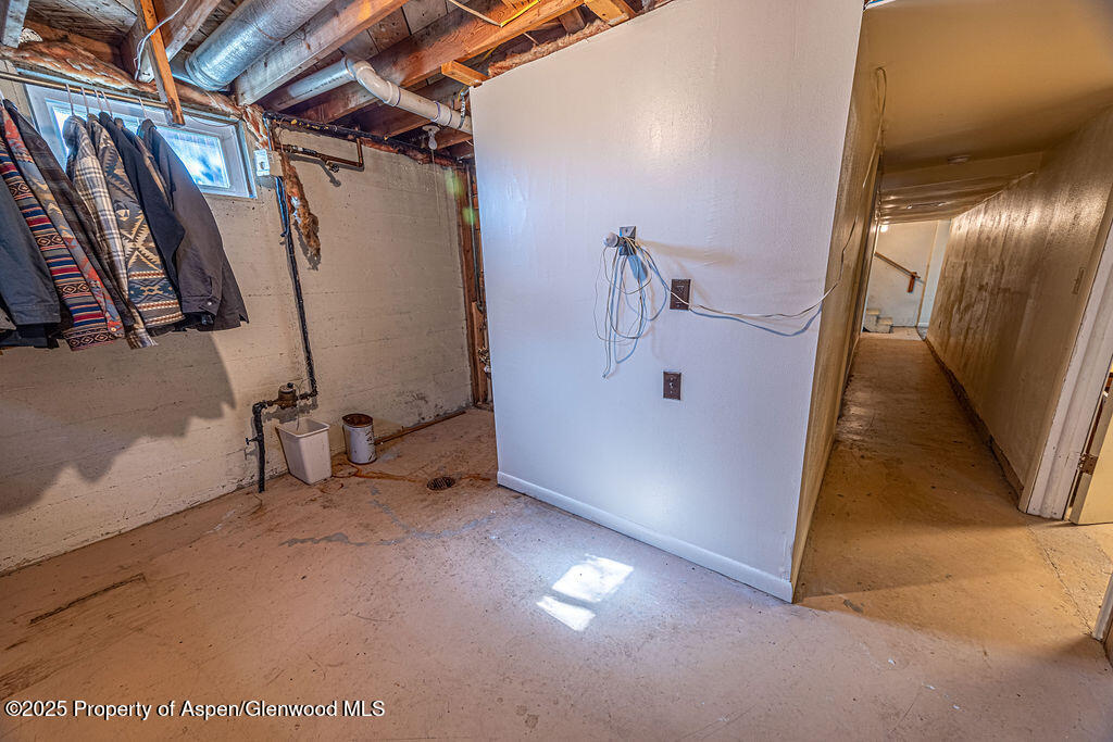 558 Steele Street Craig, CO 81625 - Photo 19 of 53 558Steele-17