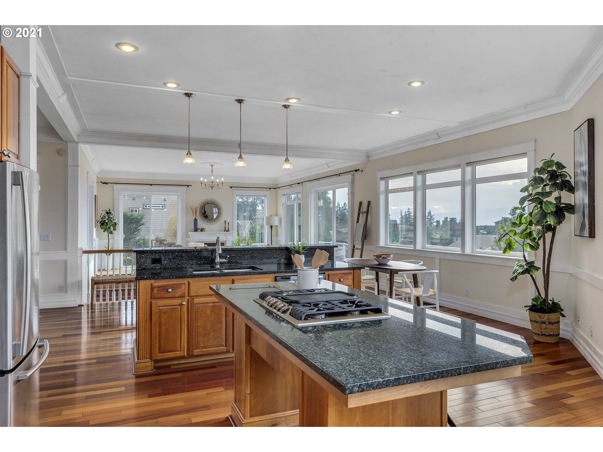595 Northwest Country View Road White Salmon, WA 98672 - Photo 11 of 32 Gallery Image 11