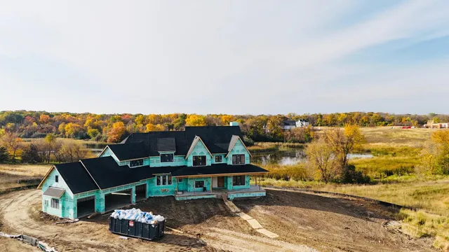 $3,150,000 | 3602 William Way, Independence, MN 55359