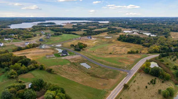 $3,150,000 | 3602 William Way, Independence, MN 55359