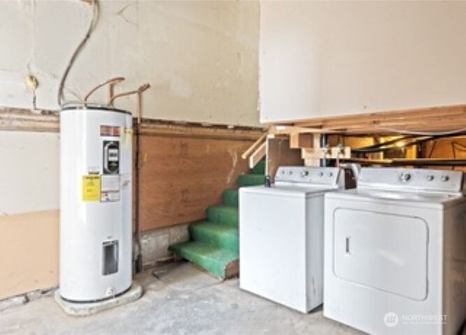 10601 55th Avenue South Seattle, WA 98178 - Photo 26 of 26 a utility room with dryer and washer