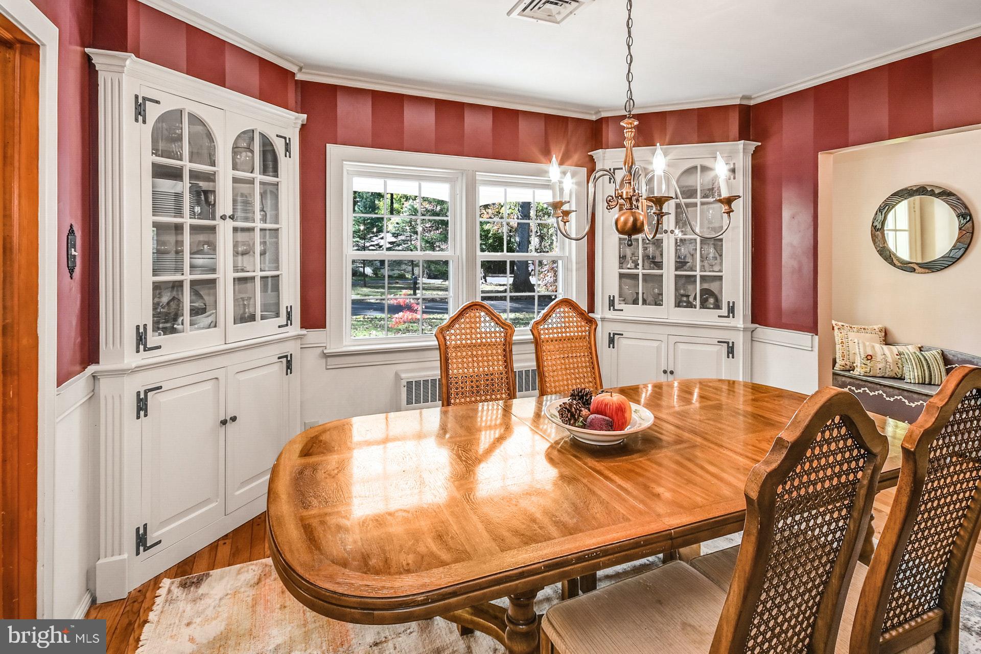 161 Brae Bourn Road Huntingdon Valley, PA 19006 - Photo 14 of 51 Dining Room