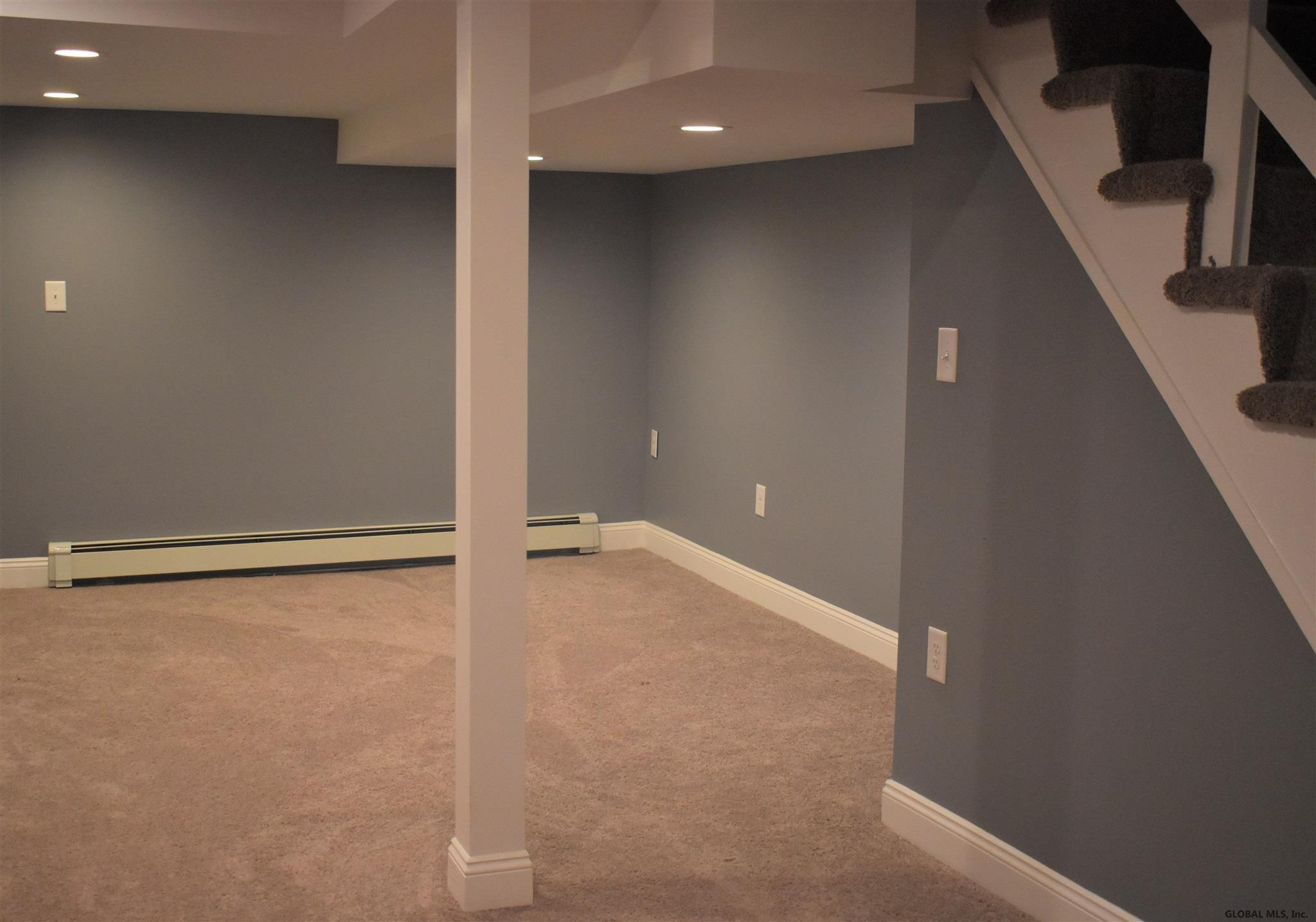 312 Osborne Road Albany, NY 12211 - Photo 19 of 24 Photo 20