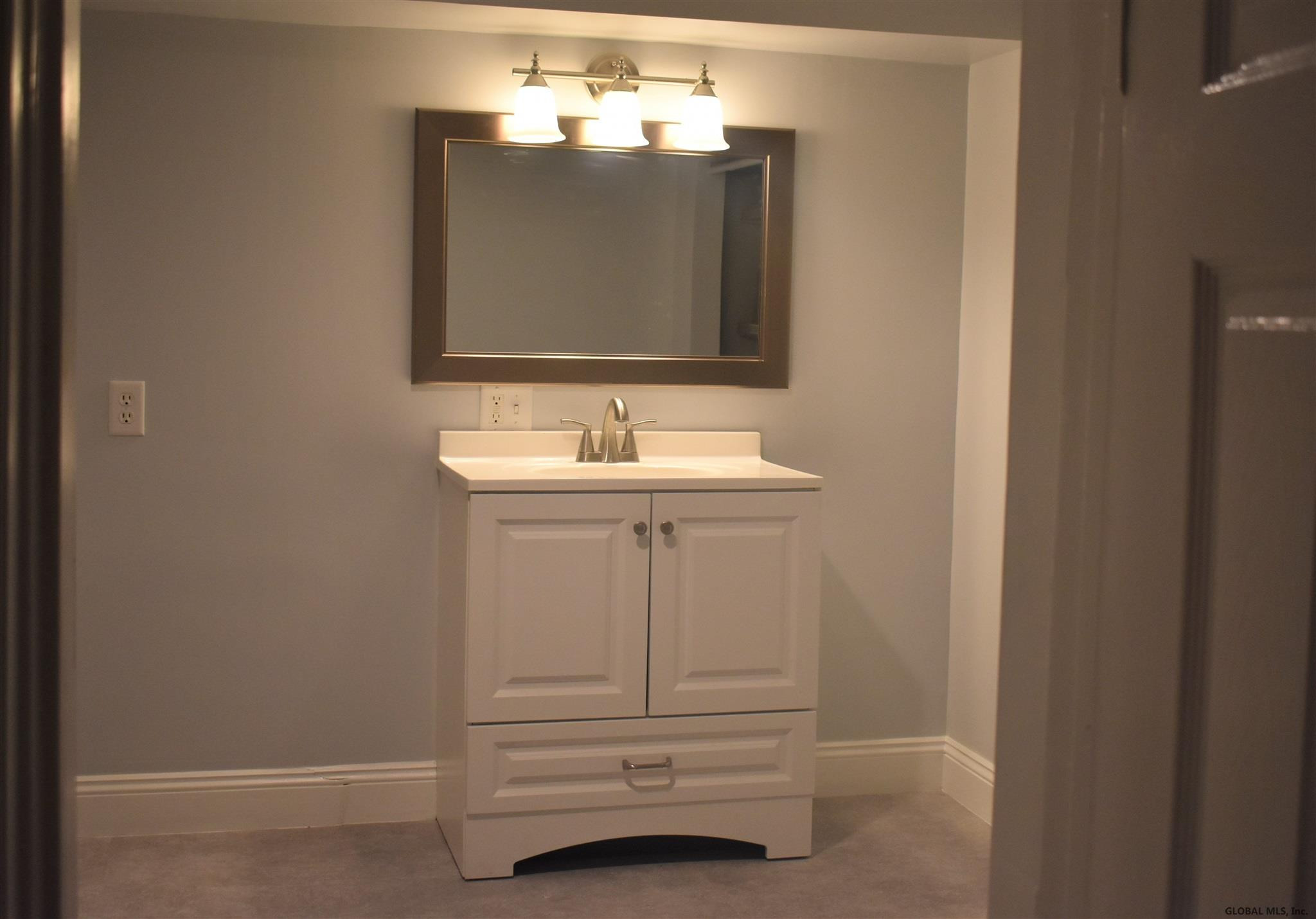 312 Osborne Road Albany, NY 12211 - Photo 20 of 24 Photo 21