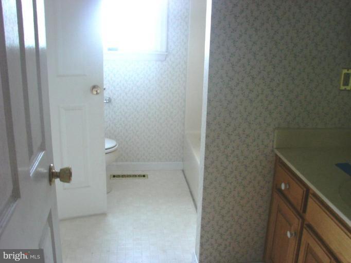 23071 Fleming Road Denton, MD 21629 - Photo 15 of 21 Master Bath